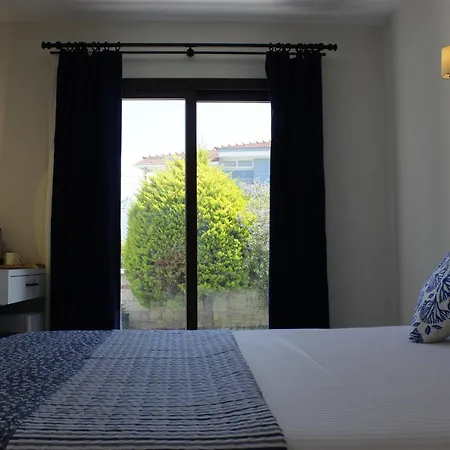 מלון Cemile Hanim Konagi *