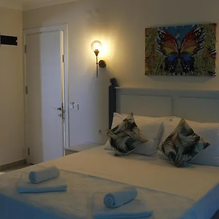 מלון Cemile Hanim Konagi *