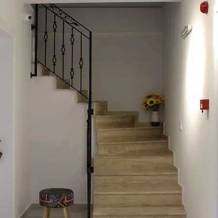 Cemile Hanım Konağı Çeşme