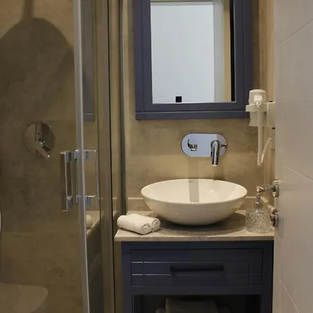 Cemile Hanim Konagi *